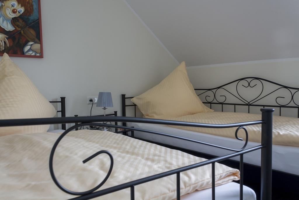 Haus Am Lagunenbad Ferienwohnung Ettelsberg Willingen  Cameră foto